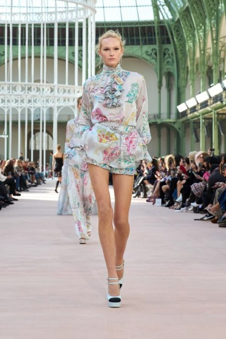 Коллекция Chanel Ready-To-Wear Весна-Лето 2025