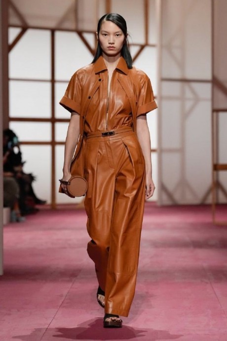 Коллекция Hermès Ready-To-Wear Весна-Лето 2025