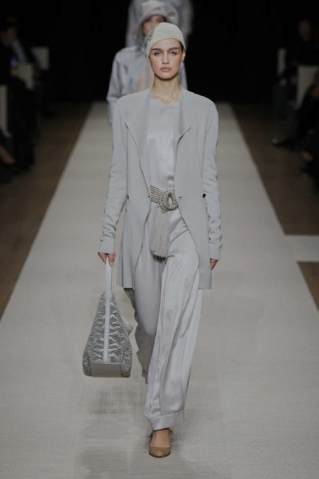 Коллекция Giorgio Armani Ready-To-Wear Весна-Лето 2025