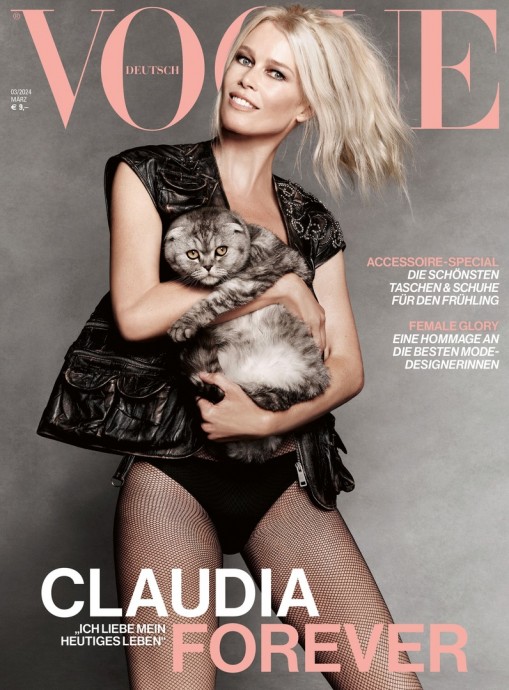 Клаудия Шиффер (Claudia Schiffer) в фотосессии для журнала Vogue Germany (2024)