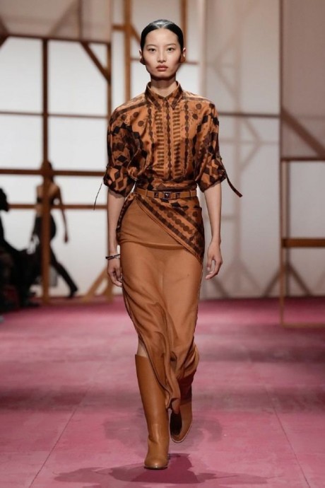 Коллекция Hermès Ready-To-Wear Весна-Лето 2025