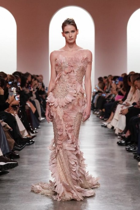 Коллекция Elie Saab Haute Couture Весна-Лето 2025