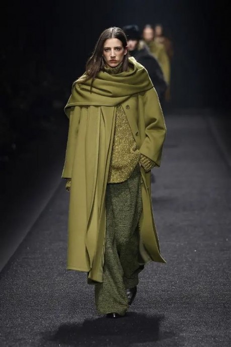 Коллекция Alberta Ferretti Ready-To-Wear Fall/Winter 2024 Milan