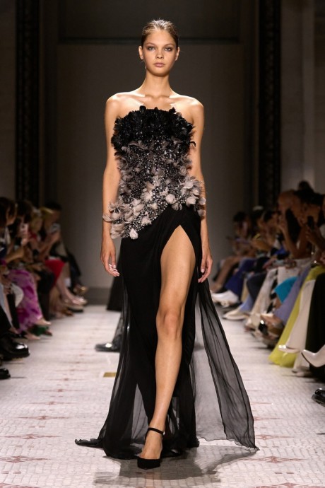 Высокая мода "Elie Saab", Haute Couture Fall-Winter 2024/25