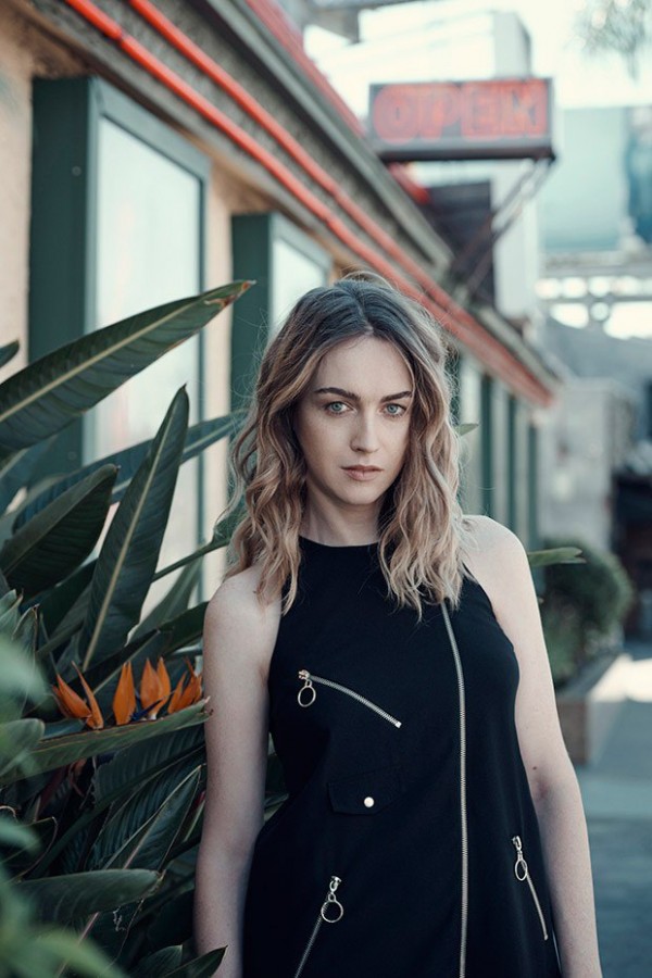 Jamie Clayton for The Know by Eric Guillemain