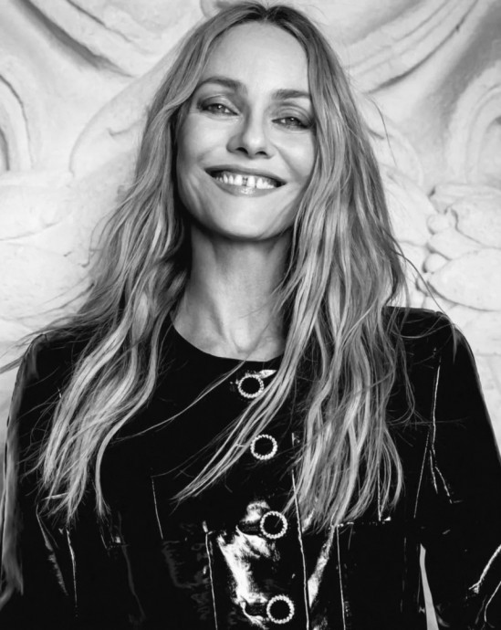 Ванесса Паради (Vanessa Paradis) в фотосессии для журнала Marie Claire France (2025)