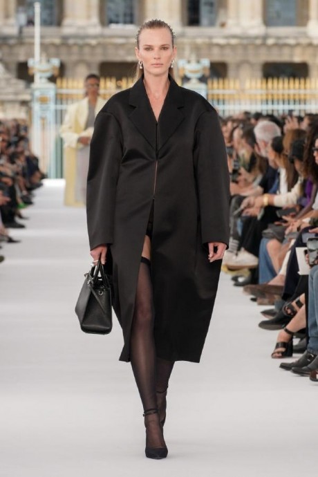 Коллекция Givenchy Ready-To-Wear Весна-Лето 2024
