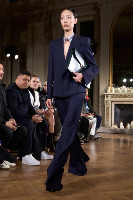 Коллекция Victoria Beckham Fall 2024 Ready-to-Wear