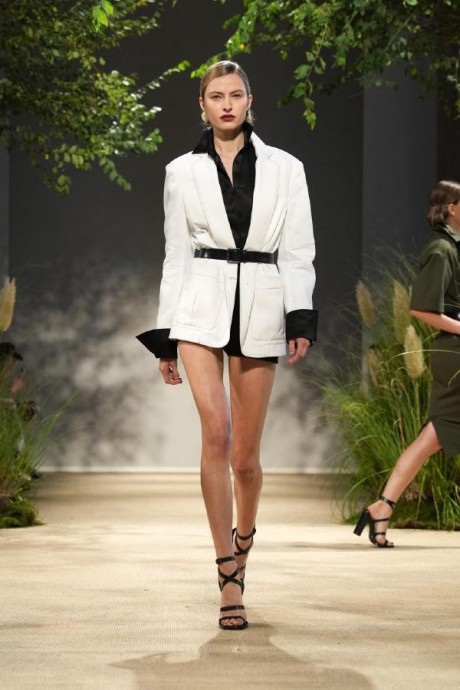 Коллекция Max Mara Ready-To-Wear Весна-Лето 2024