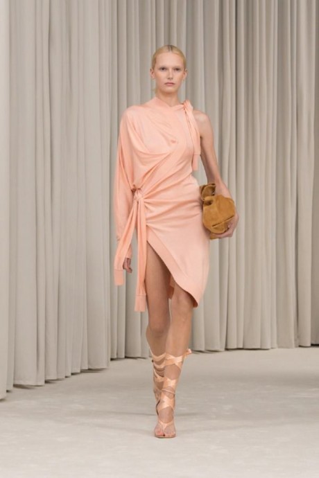 Коллекция Ferragamo Ready-To-Wear Весна-Лето 2025