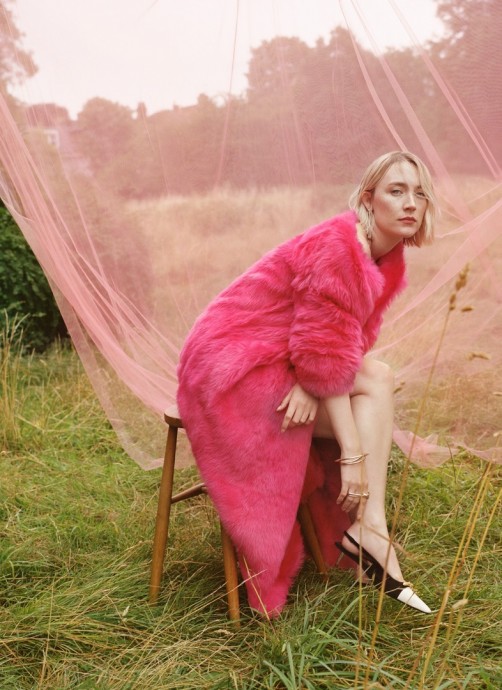 Сирша Ронан (Saoirse Ronan) в фотосессии для журнала Harper’s Bazaar UK