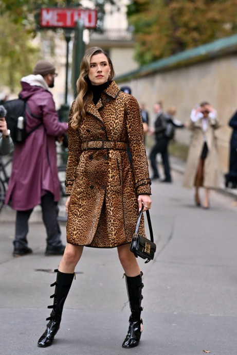 Paris Fashion Week Street Style SS 2025 – Dior