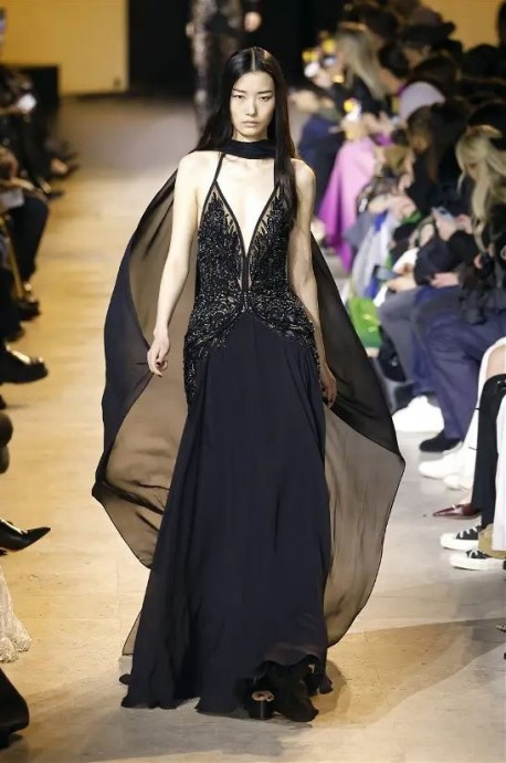 Коллекция Elie Saab Ready-To-Wear Fall/Winter 2024 Paris