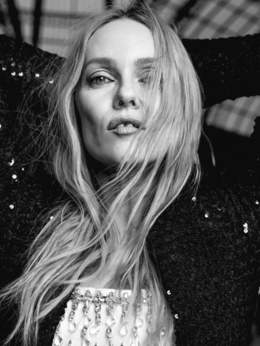 Ванесса Паради (Vanessa Paradis) в фотосессии для журнала Marie Claire France (2025)