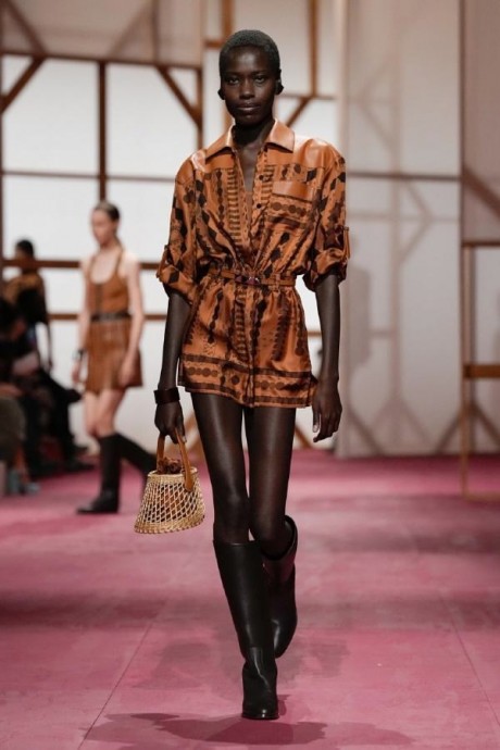 Коллекция Hermès Ready-To-Wear Весна-Лето 2025