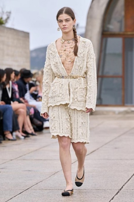 Коллекция Chanel Cruise 2025 Fashion Show