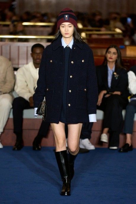 Коллекция Tommy Hilfiger Fall 2024 Ready-to-Wear