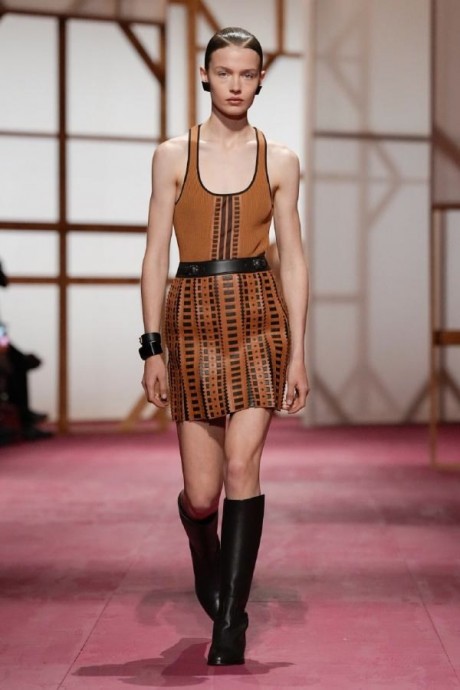 Коллекция Hermès Ready-To-Wear Весна-Лето 2025