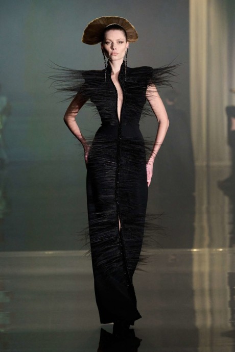 Лучшие в моде: Stephane Rolland 2025