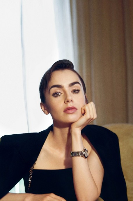 Лили Коллинз (Lily Collins) в фотосессии для журнала Porter