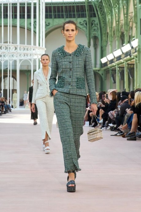 Коллекция Chanel Ready-To-Wear Весна-Лето 2025