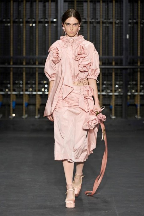 Коллекция Simone Rocha Ready-To-Wear Весна-Лето 2024