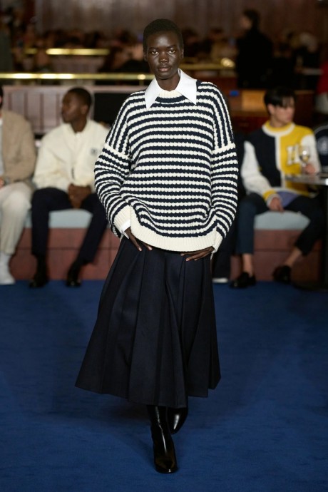 Коллекция Tommy Hilfiger Fall 2024 Ready-to-Wear