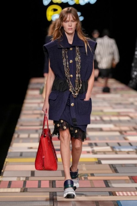 Коллекция Louis Vuitton Ready-To-Wear Весна-Лето 2025