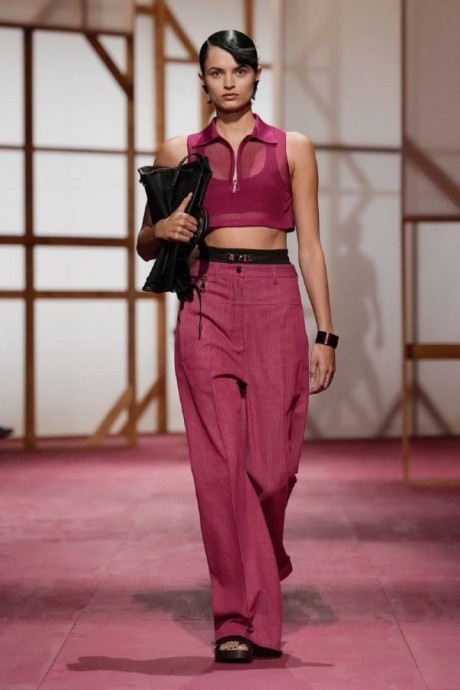 Коллекция Hermès Ready-To-Wear Весна-Лето 2025