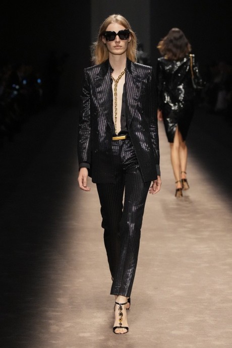 Коллекция Tom Ford Ready-To-Wear Весна-Лето 2024