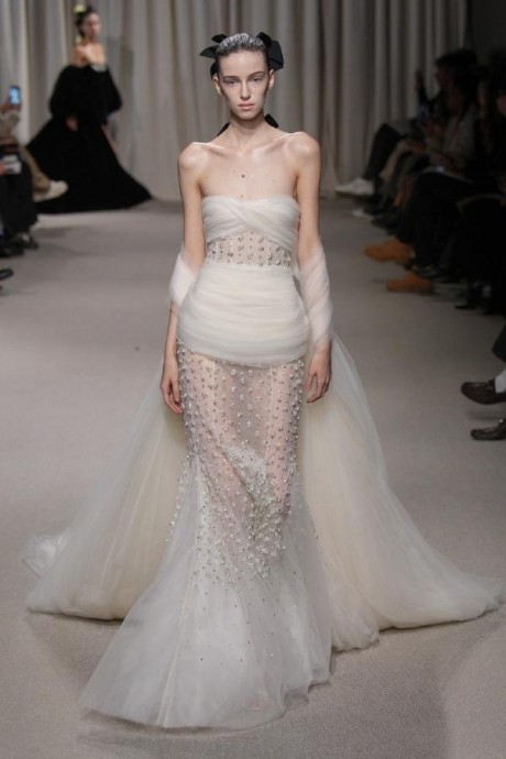 Коллекция Giambattista Valli Haute Couture Весна-Лето 2024