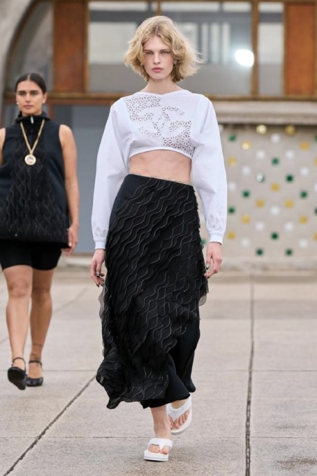 Коллекция Chanel Cruise 2025 Fashion Show