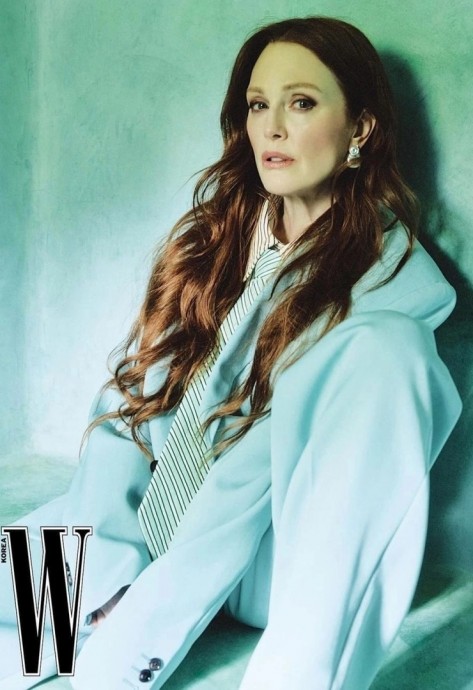 Джулианна Мур (Julianne Moore) в фотосессии для W Magazine Korea (2024)