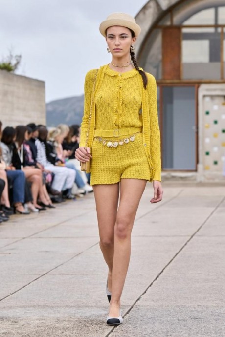 Коллекция Chanel Cruise 2025 Fashion Show