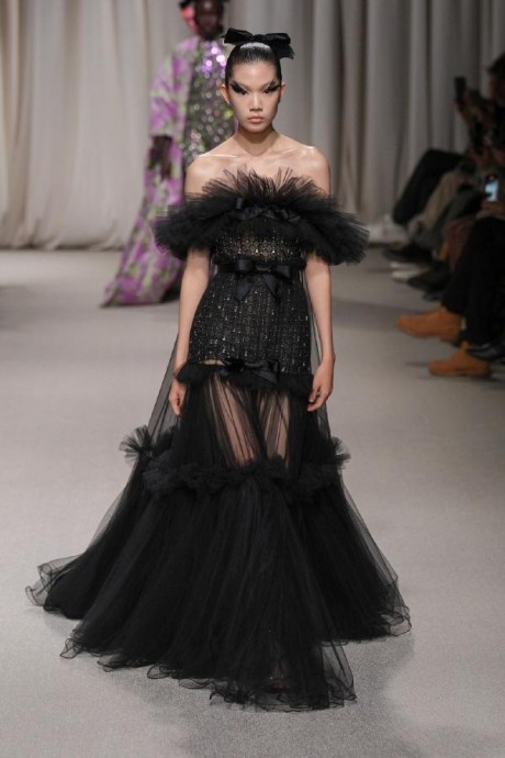 Коллекция Giambattista Valli Haute Couture Весна-Лето 2024