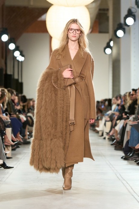 Высокая мода  Michael Kors, Fall-Winter 2025/26