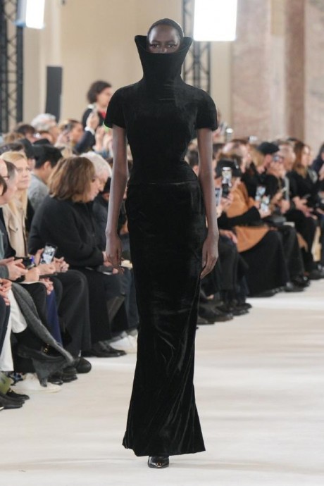 Коллекция Schiaparelli Haute Couture Весна-Лето 2024