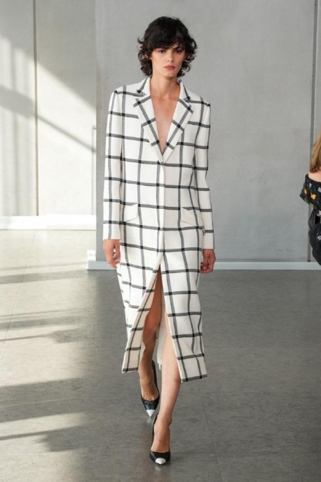 Коллекция Carolina Herrera Ready-To-Wear Весна-Лето 2024