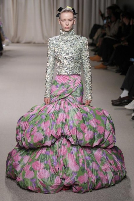 Коллекция Giambattista Valli Haute Couture Весна-Лето 2024