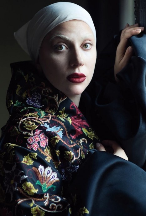 Леди Гага (Lady Gaga) в фотосессии для журнала Vogue (2024)