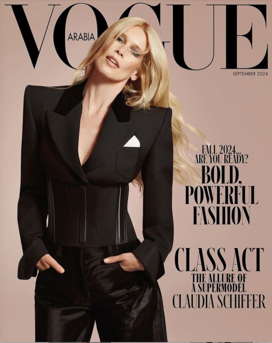 Клаудия Шиффер (Claudia Schiffer) в фотосессии для журнала Vogue Arabia (2024)