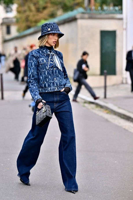 Paris Fashion Week Street Style SS 2025 – Dior