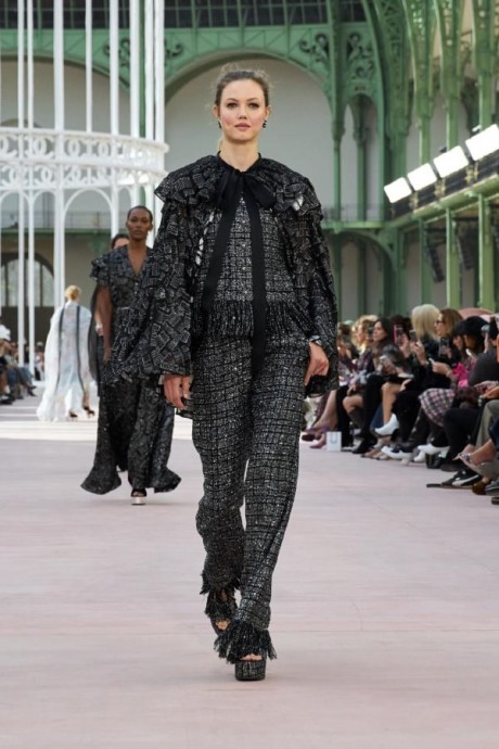 Коллекция Chanel Ready-To-Wear Весна-Лето 2025