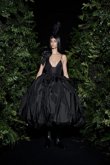 Коллекция Vera Wang Ready-To-Wear Весна-Лето 2023