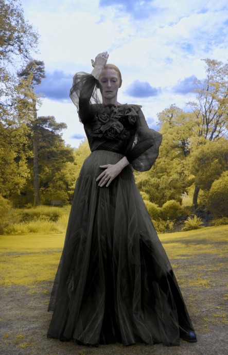 Тильда Суинтон (Tilda Swinton) в фотосессии для журнала Harper’s Bazaar Australia & New Zealand