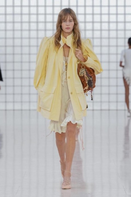 Коллекция Chloé Ready-To-Wear Весна-Лето 2025