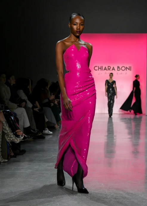 Коллекция Chiara Boni La Petite Robe Ready-To-Wear Осень-Зима 2023