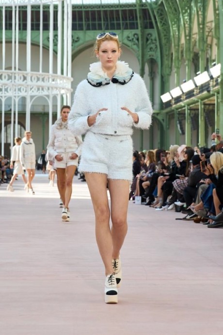 Коллекция Chanel Ready-To-Wear Весна-Лето 2025