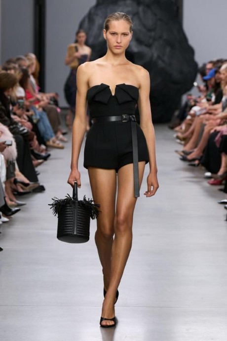 Коллекция Michael Kors Ready-To-Wear Весна-Лето 2025