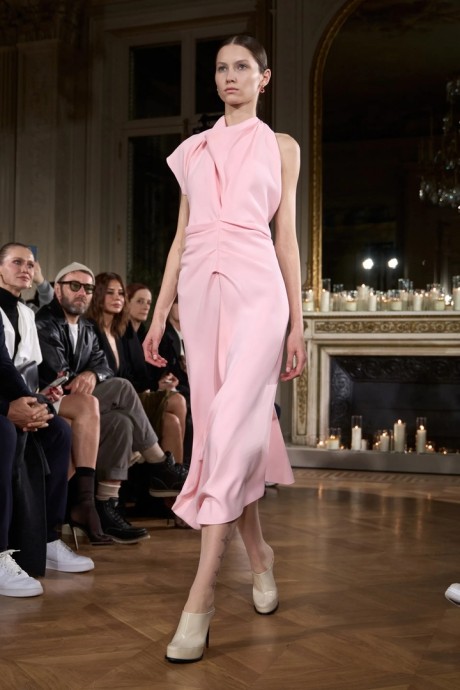 Коллекция Victoria Beckham Fall 2024 Ready-to-Wear